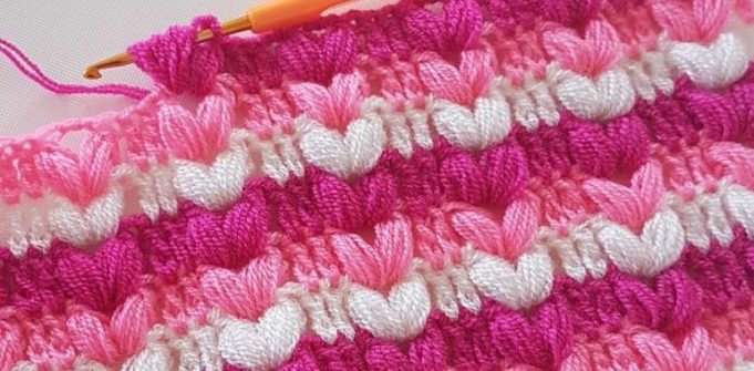 Pembe Aşkına Bebek Yelek Hırka Lif Kalpli Fıstık Örgü Modeli